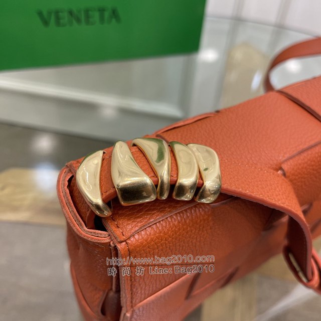 Bottega veneta高端女包 KF0017荔枝紋 寶緹嘉荔枝紋牛皮CASSETTE包包 BV經典款單肩斜挎包  gxz1265